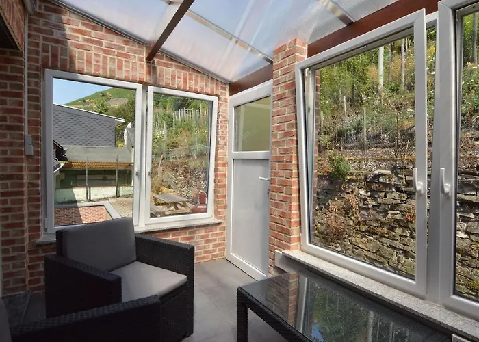 In Near Mosel River & Vineyards * Zell an der Mosel