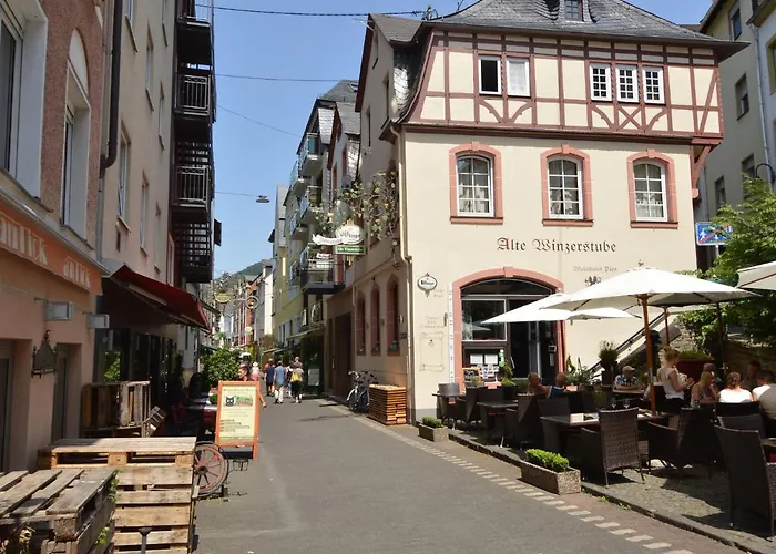 In Near Mosel River & Vineyards * 첼 안 데어 모젤